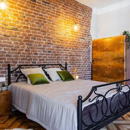 Смольського, 6 Leilighet Lviv Eksteriør bilde